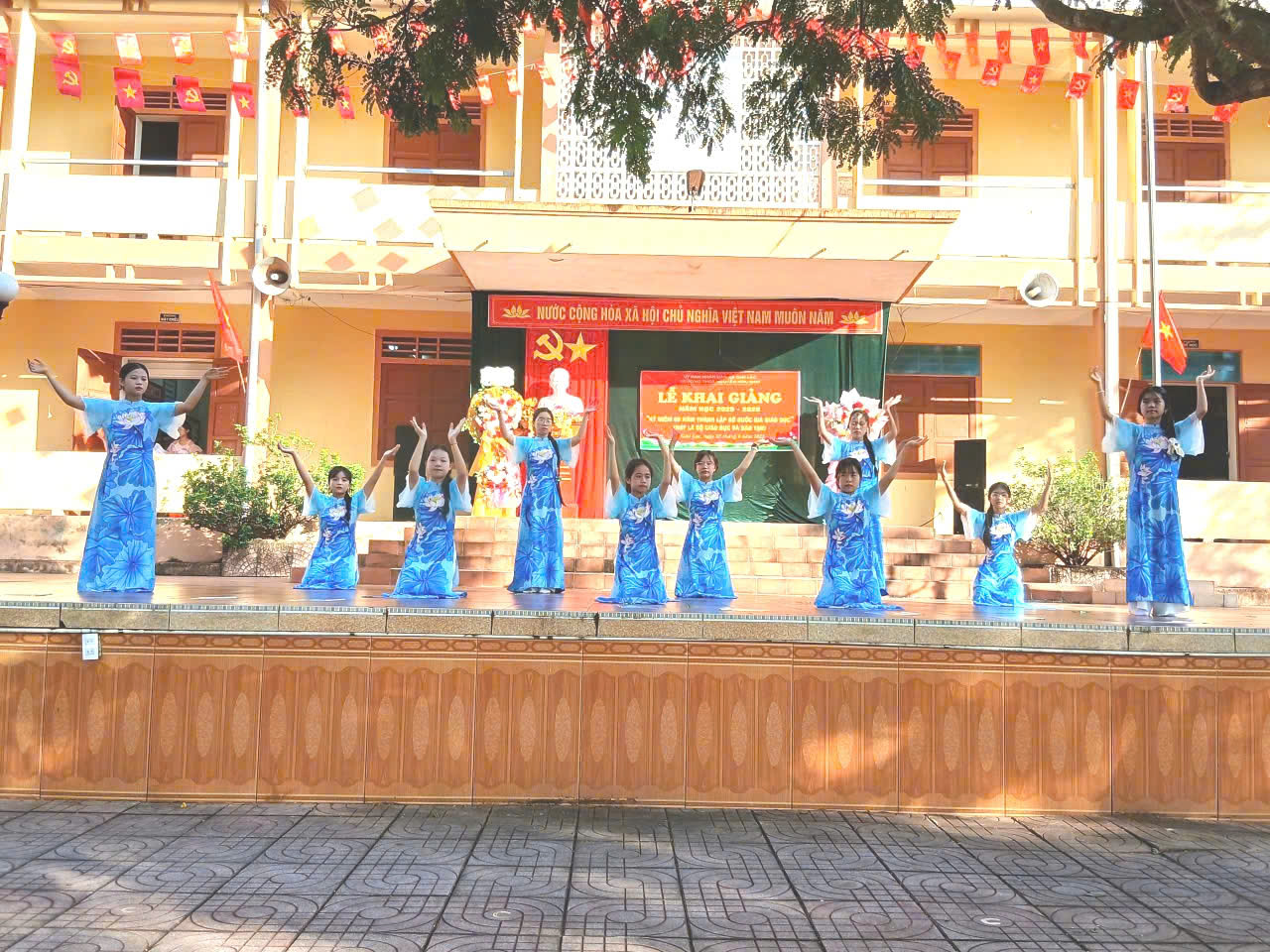 Hình ảnh Lê khai giảng năm học 2025 2026